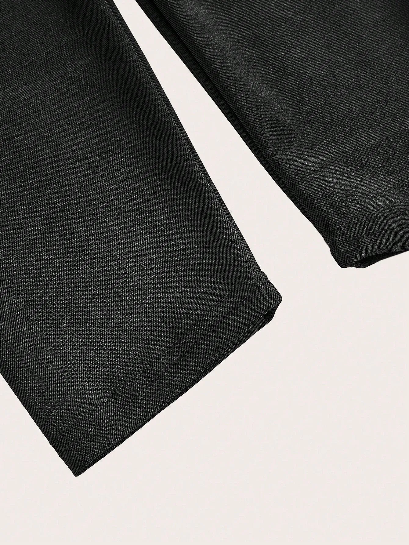 Cherry Vibes: Leggings Básicos para Mujer en
