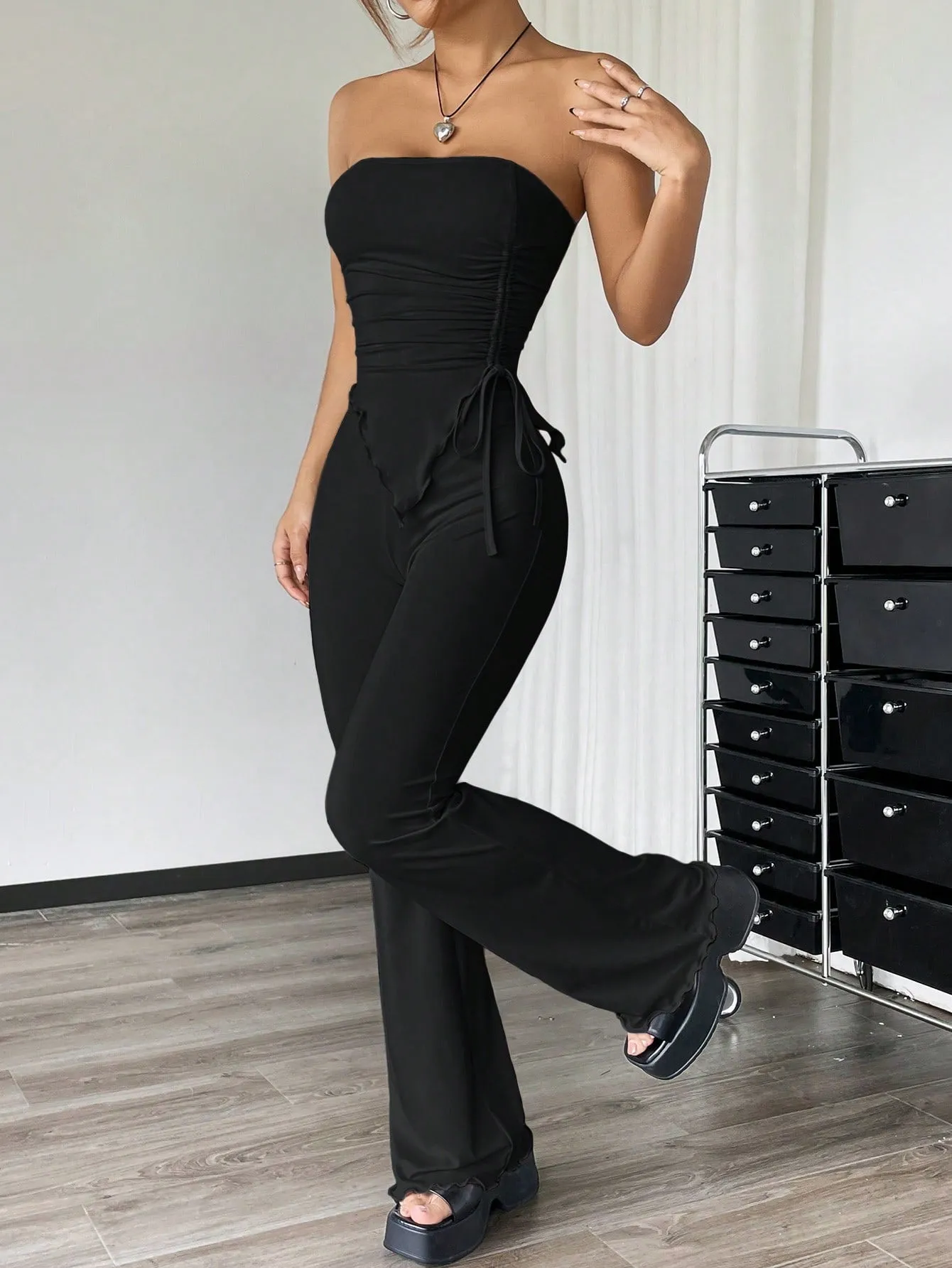 Conjunto de dos piezas asimétrico para mujer en Cherry Vibes