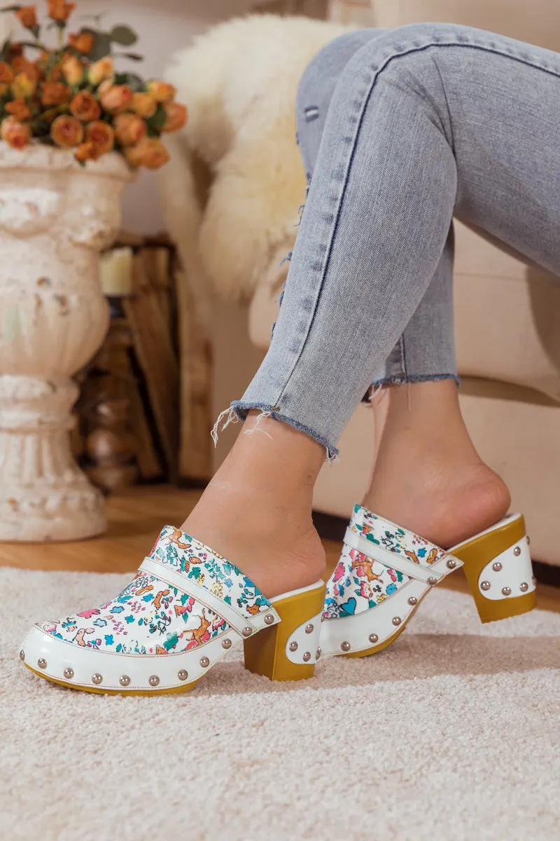 Graffiti Floral Patterned Leather Clog White