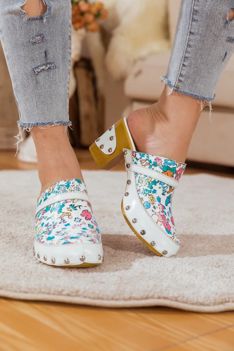 Graffiti Floral Patterned Leather Clog White