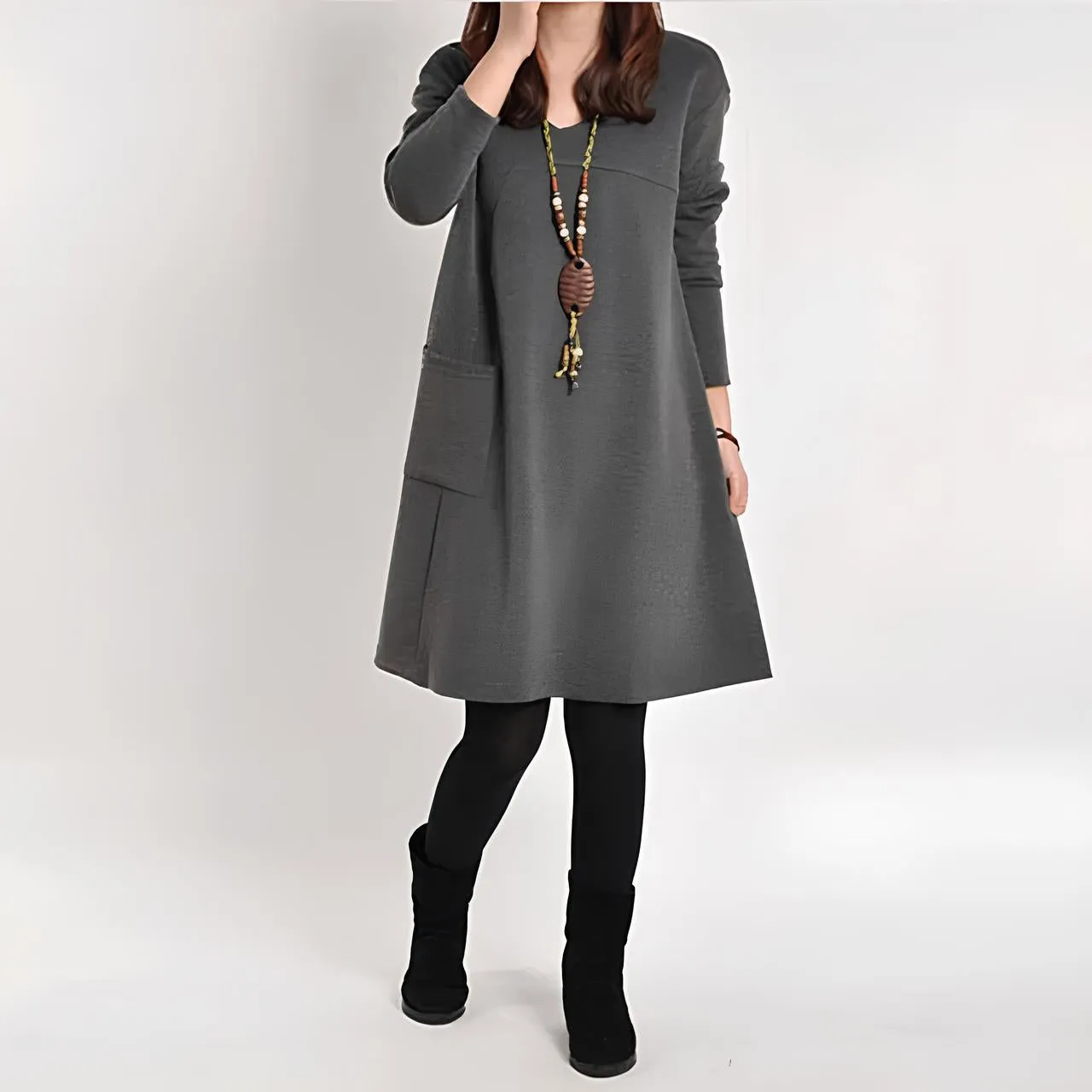 Remi/ Elegant Dress with Pockets