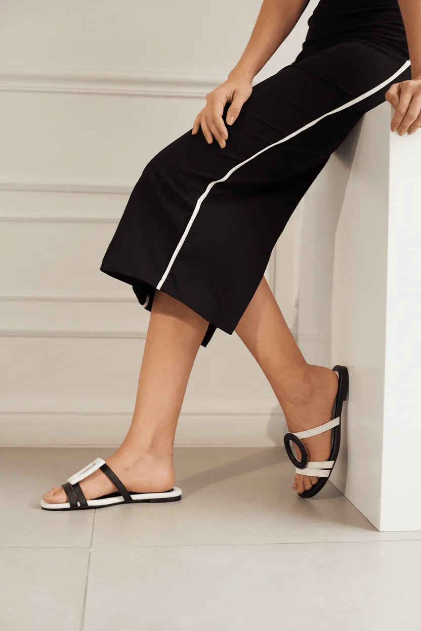 Retro Glam Slides - Black/White
