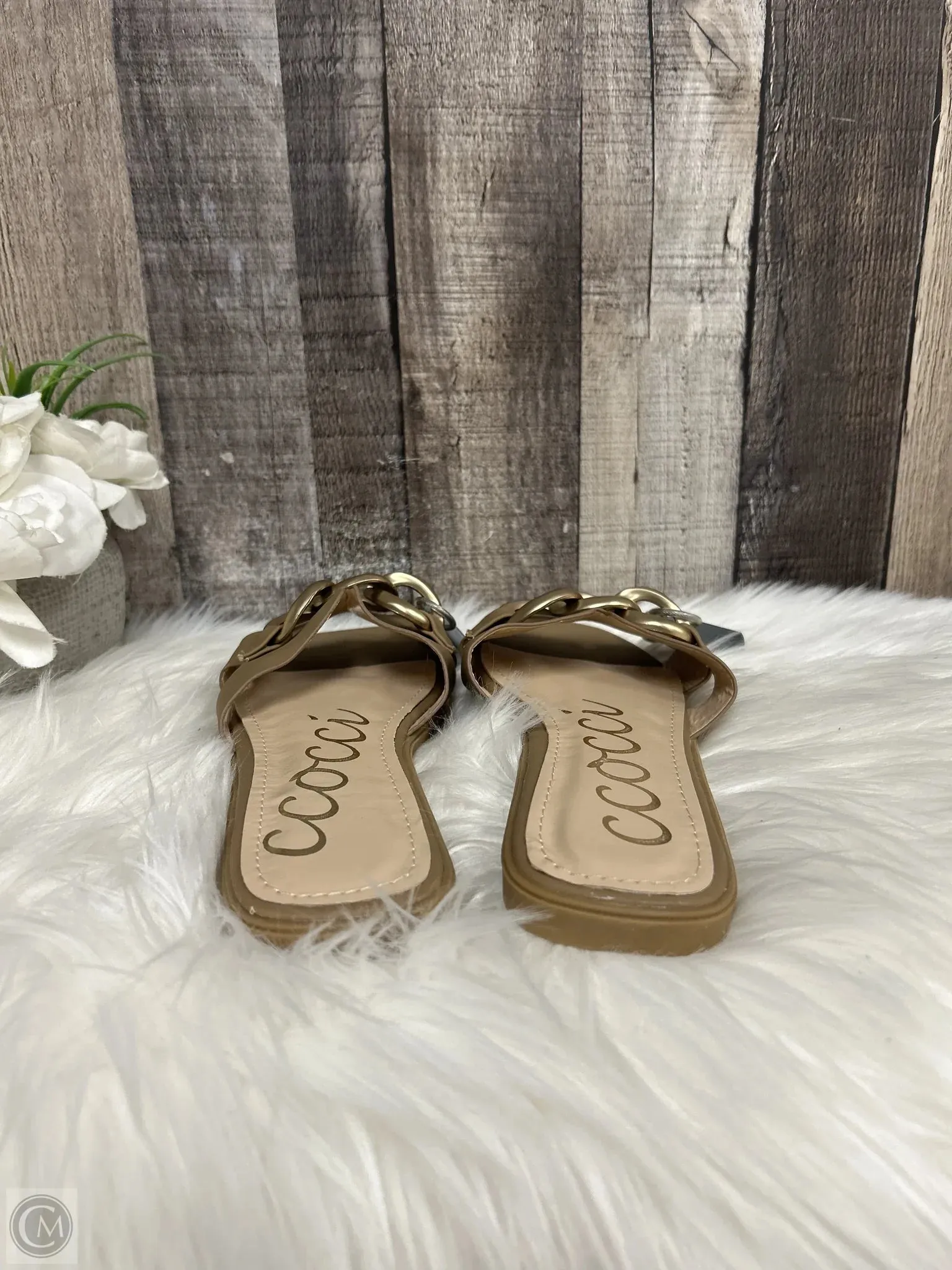 Sandals Flats By Cme In Taupe, Size: 6