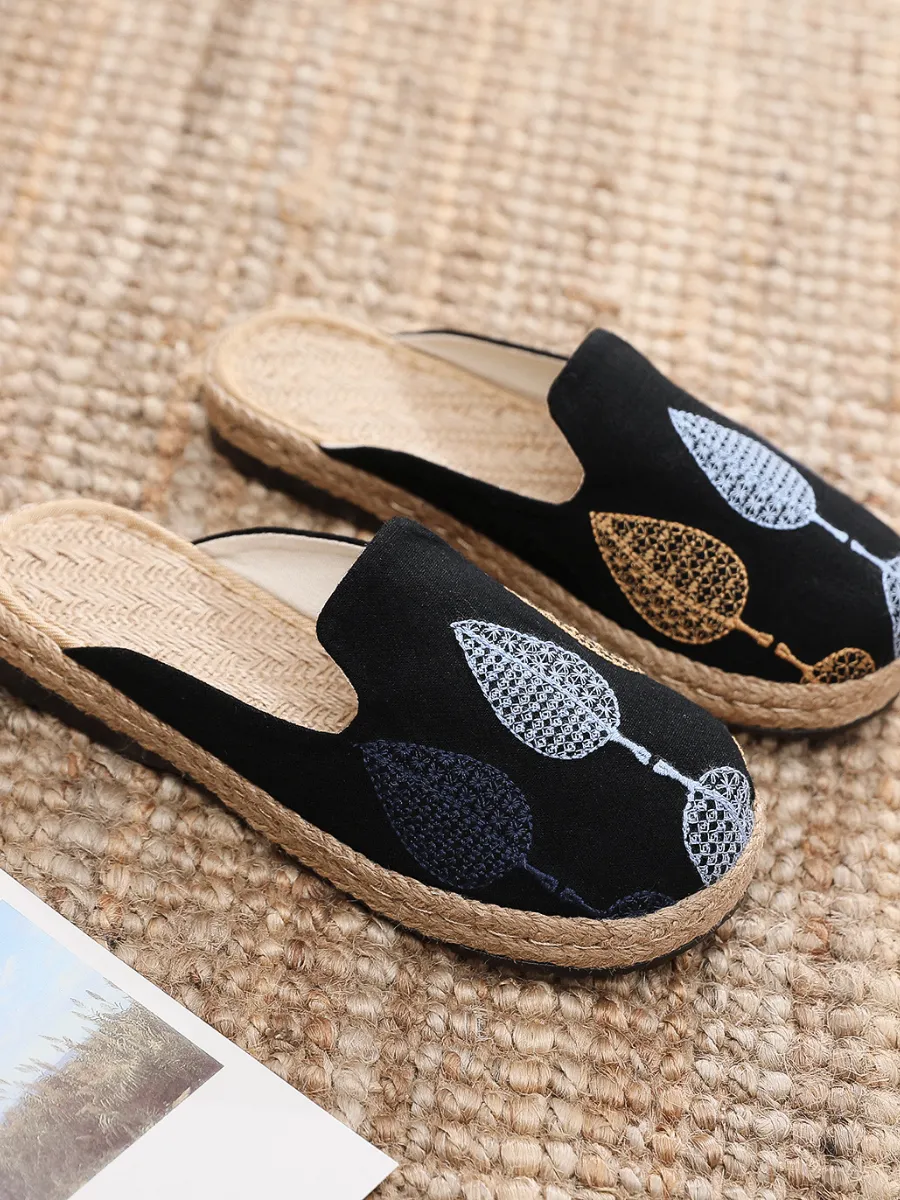 Vintage Embroidered Summer Mule - Black