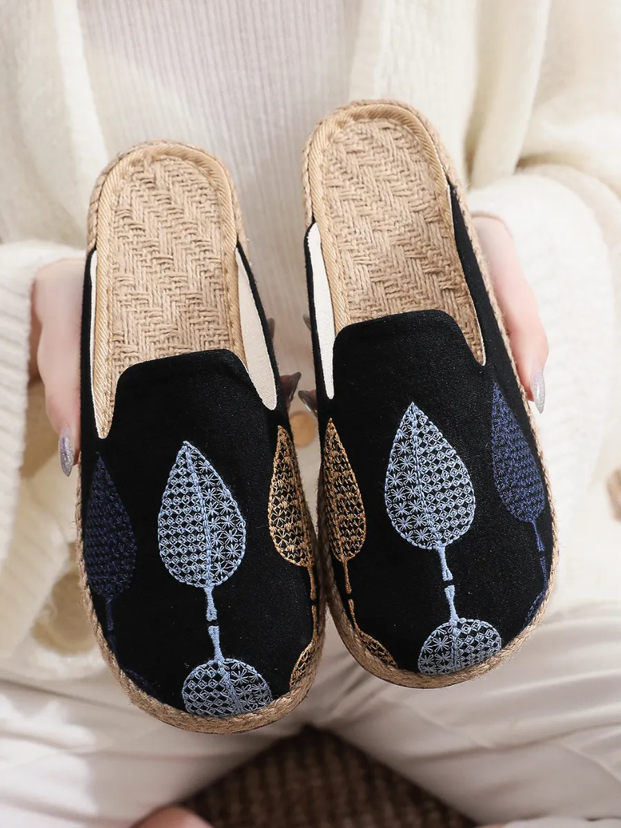 Vintage Embroidered Summer Mule - Black