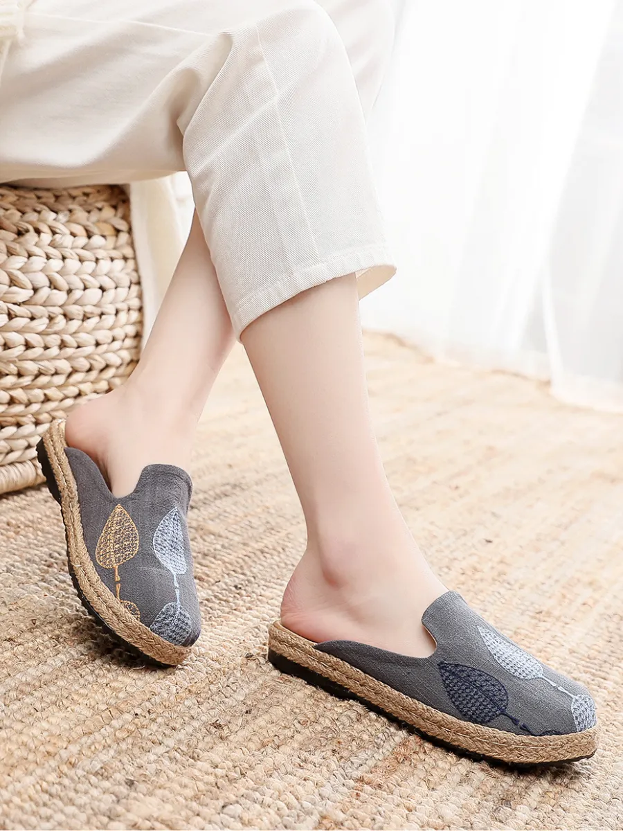 Vintage Embroidered Summer Mule - Grey